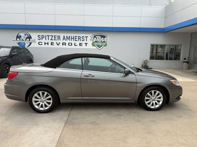 Used 2012 Chrysler 200 Touring FWD image 11
