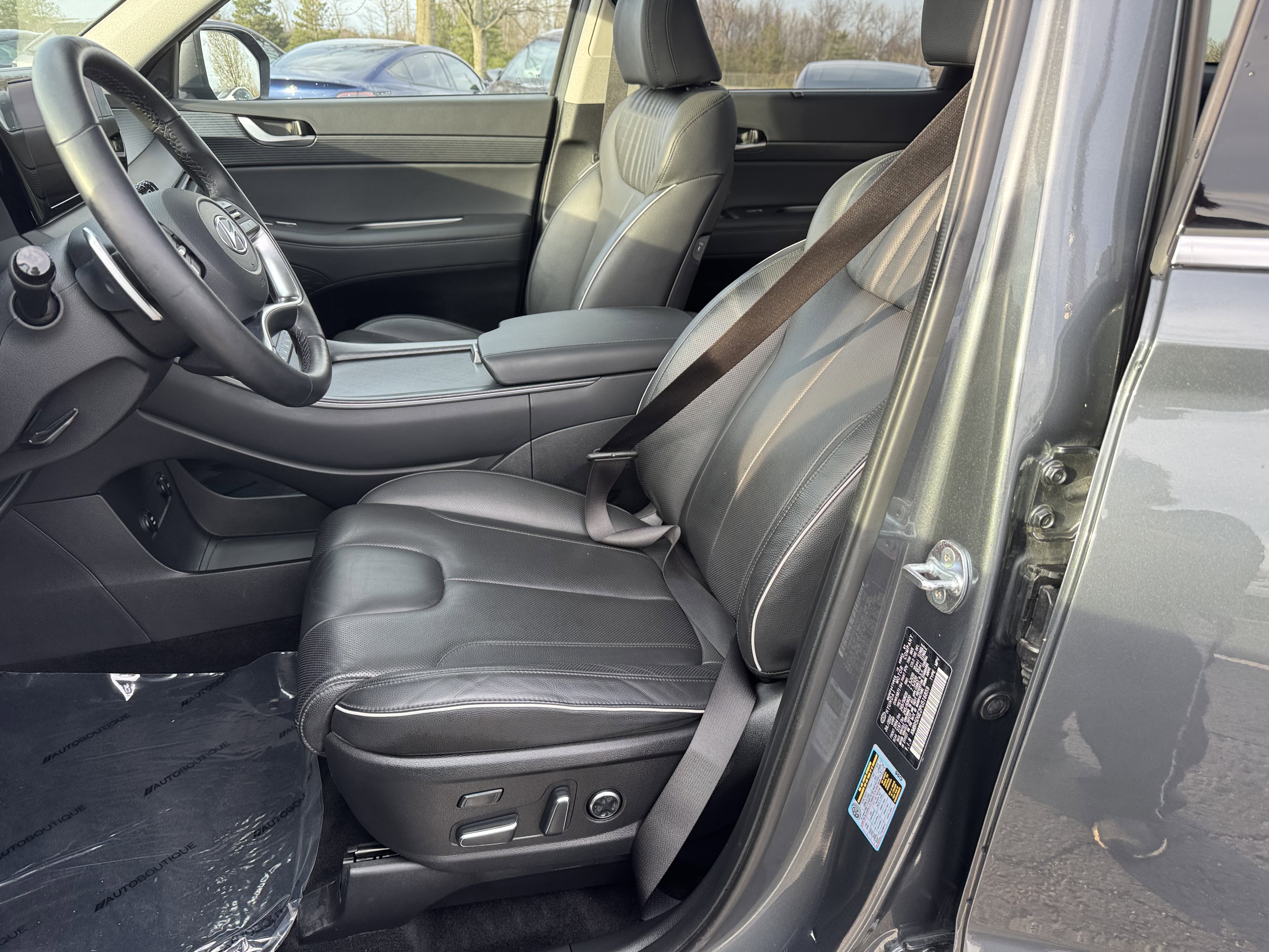 Used 2023 Hyundai Palisade Limited image 26