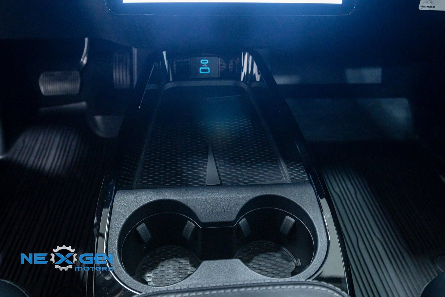 Used 2024 Ford Mustang Mach-E Premium image 20