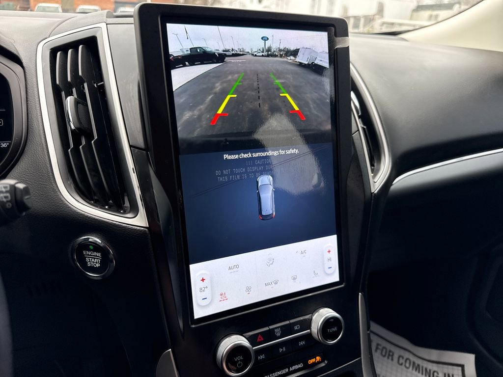 Used 2024 Ford Edge SEL w/ Sport Appearance Package image 35