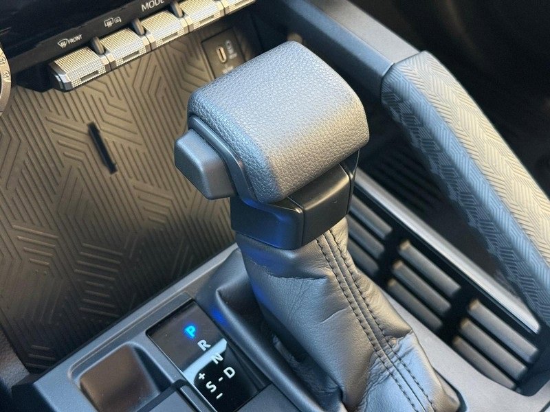 Used 2025 Toyota 4Runner SR5 image 26