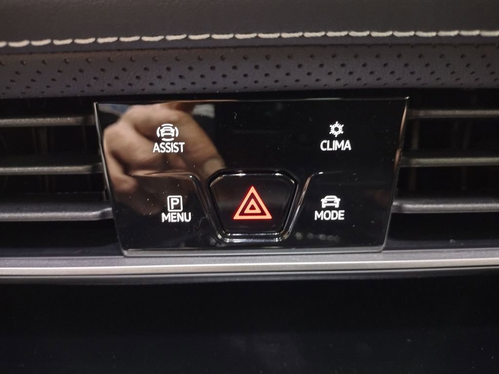 New 2026 Volkswagen Atlas SEL Premium R-Line image 39