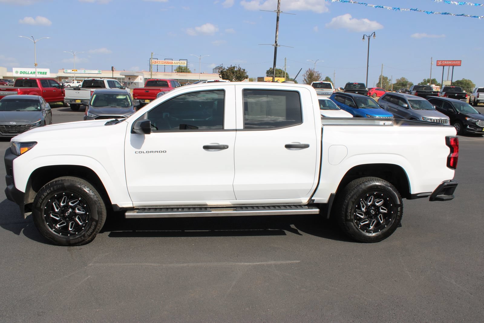 Used 2024 Chevrolet Colorado W/T RWD image 5