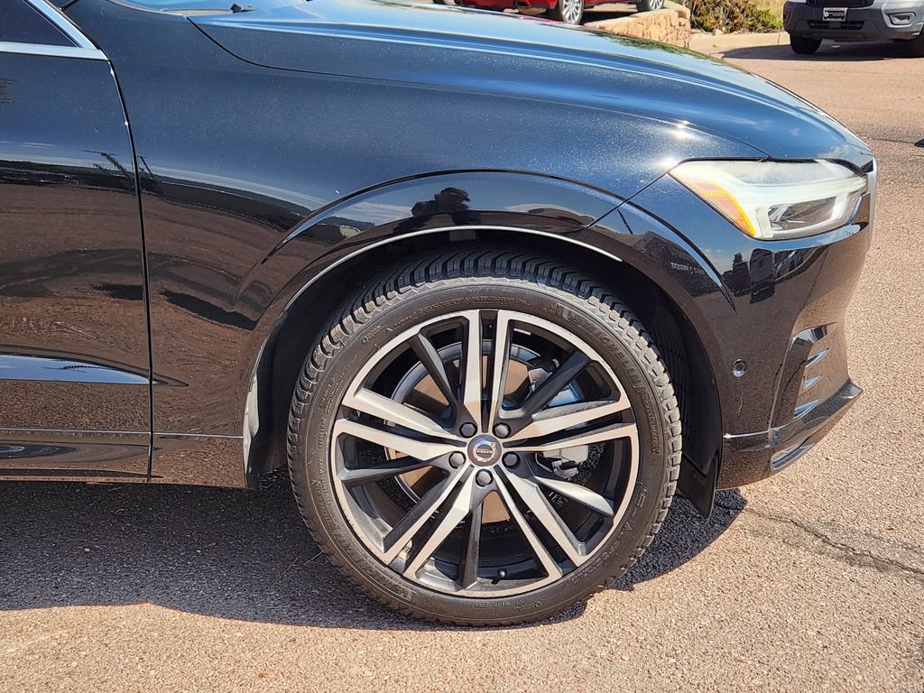 Used 2019 Volvo XC60 T6 R-Design w/ Protection Package Premier AWD/4WD image 29