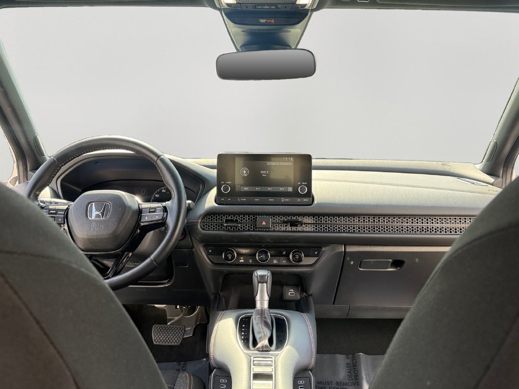 Used 2025 Honda HR-V Sport image 10