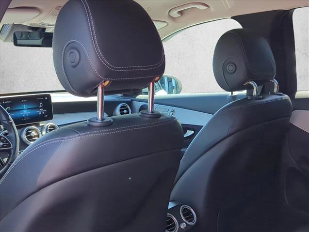 Used 2022 Mercedes-Benz GLC 300 4MATIC w/ Premium Package Lite image 19