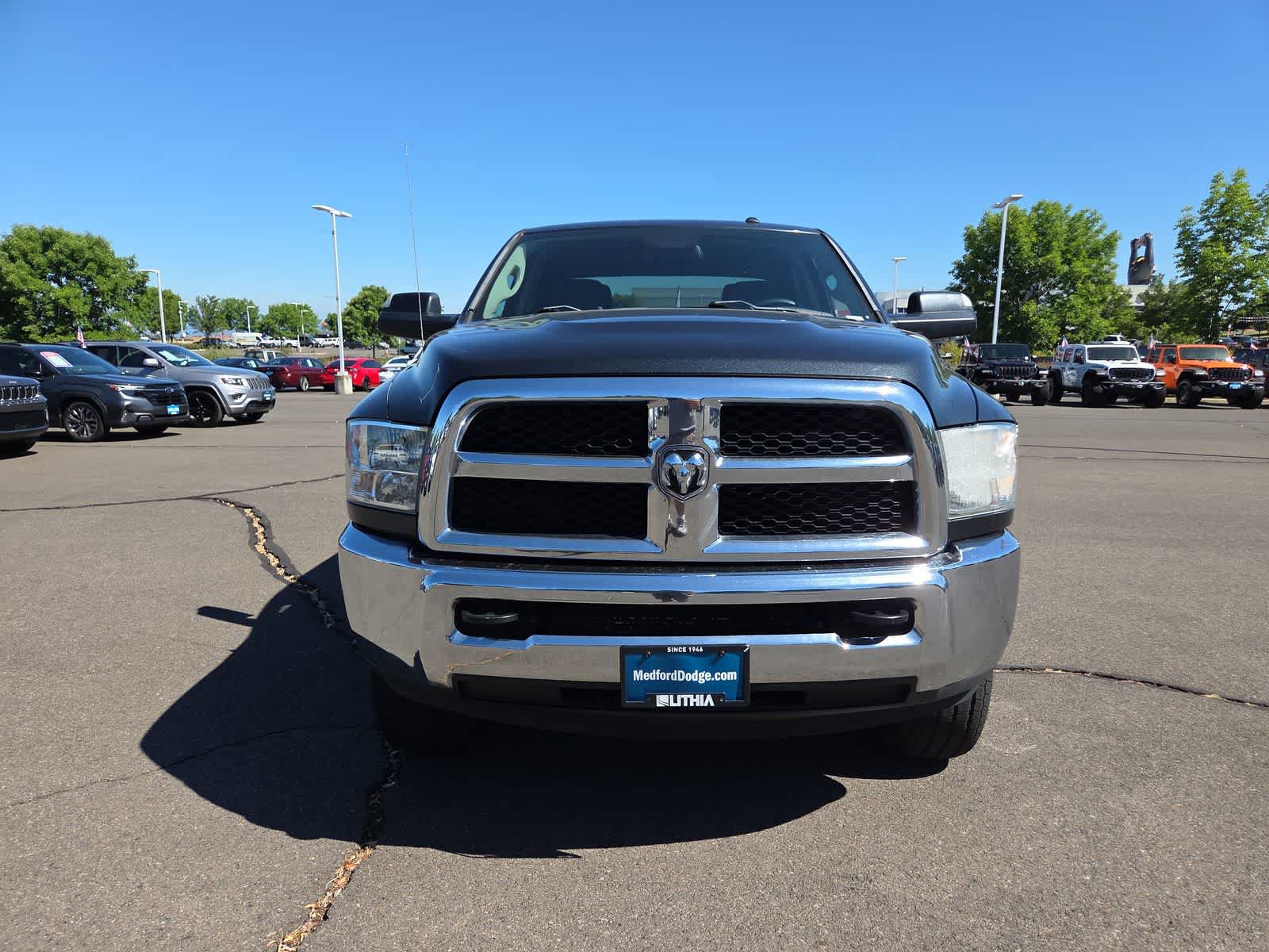 Used 2018 RAM 2500 ST AWD/4WD image 14