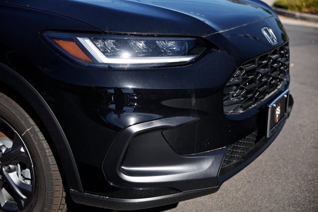 New 2027 Honda HR-V LX image 18