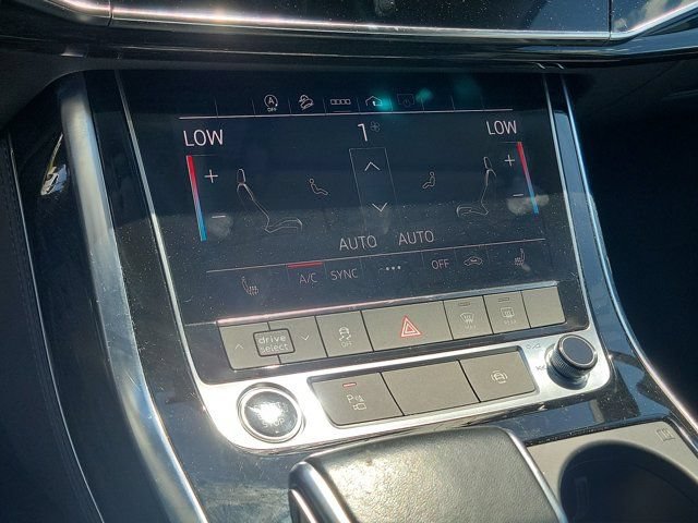 Used 2024 Audi Q7 2.0T Premium Plus AWD/4WD image 25