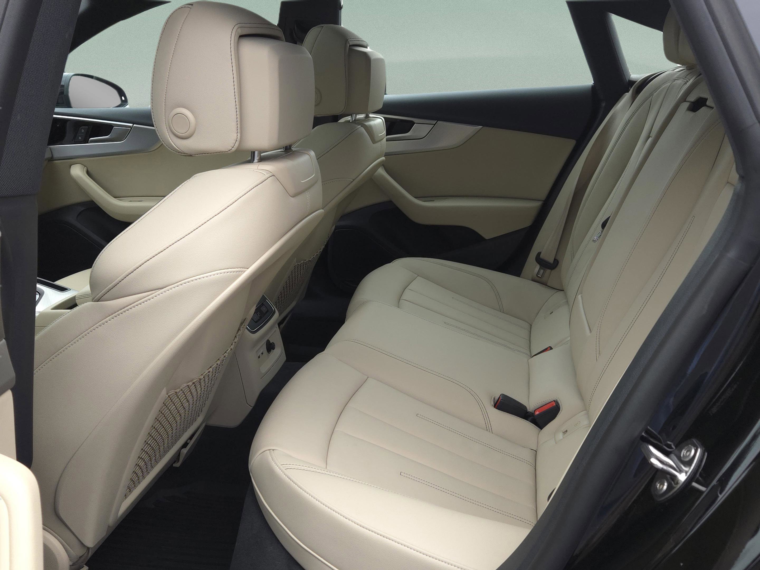 Used 2025 Audi A5 2.0T Premium Plus w/ Convenience Plus Package image 16