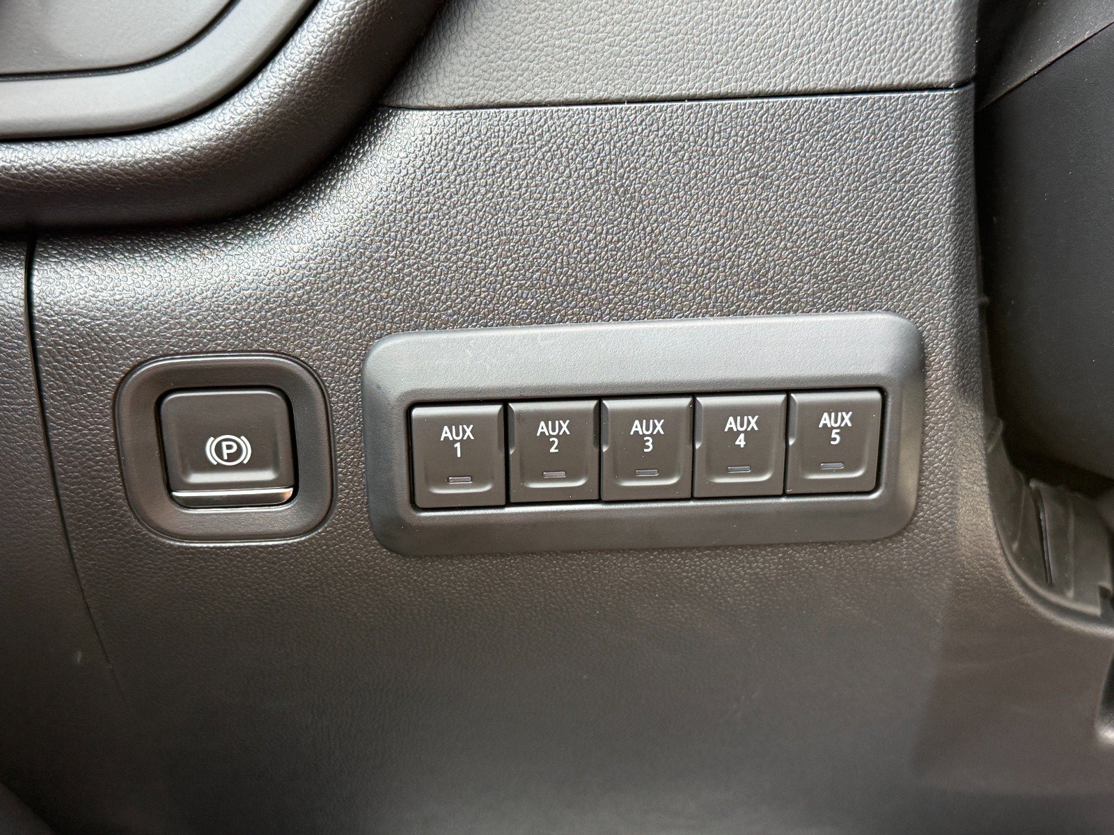 New 2026 GMC Sierra 3500 Pro AWD/4WD image 27