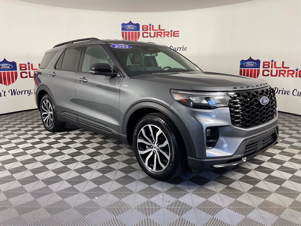 Used 2025 Ford Explorer ST-Line w/ Premium Package