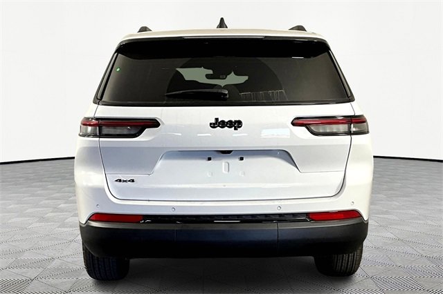 New 2025 Jeep Grand Cherokee L Altitude image 5