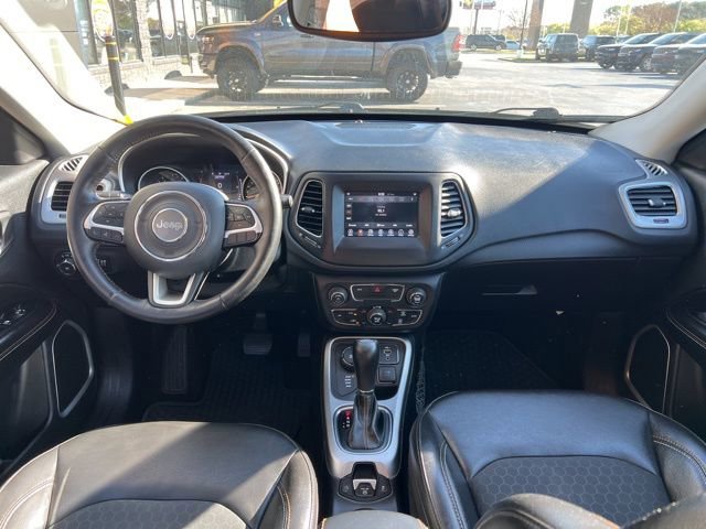 Used 2019 Jeep Compass Latitude w/ Cold Weather Group image 20