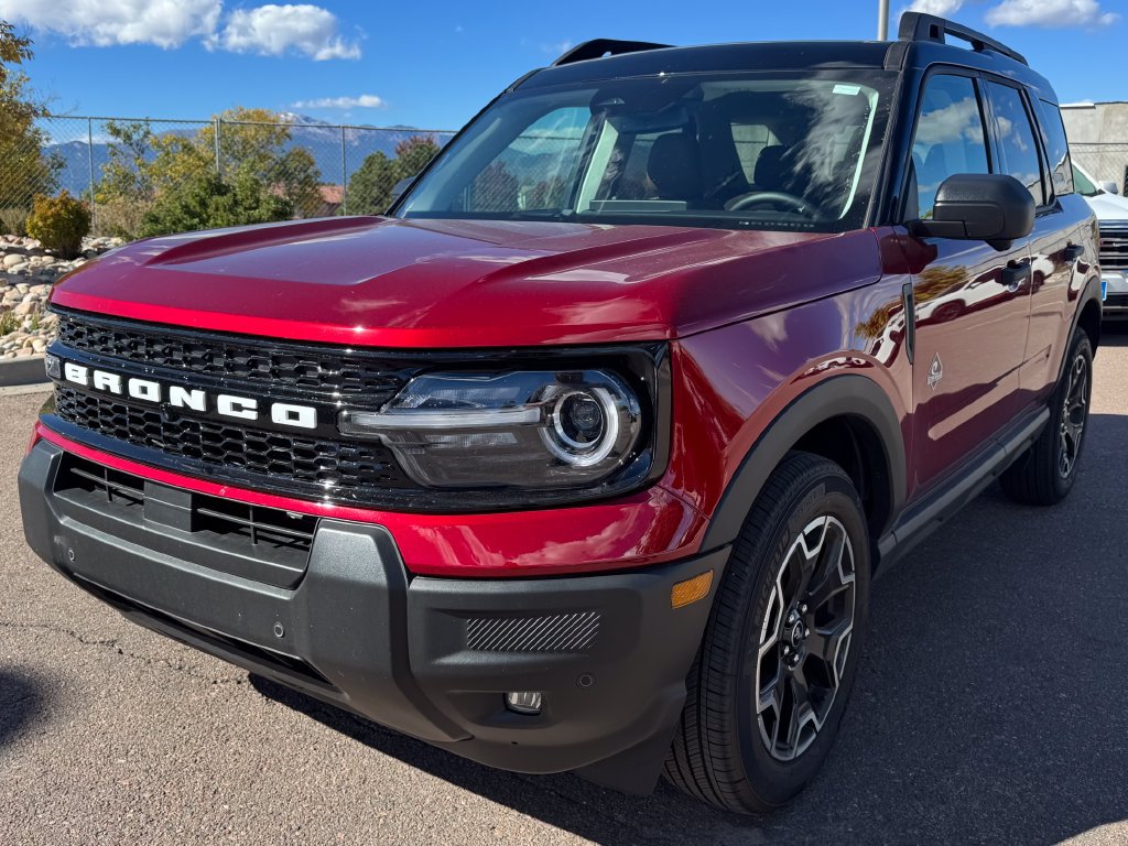 Used 2026 Ford Bronco Sport Outer Banks AWD/4WD image 3