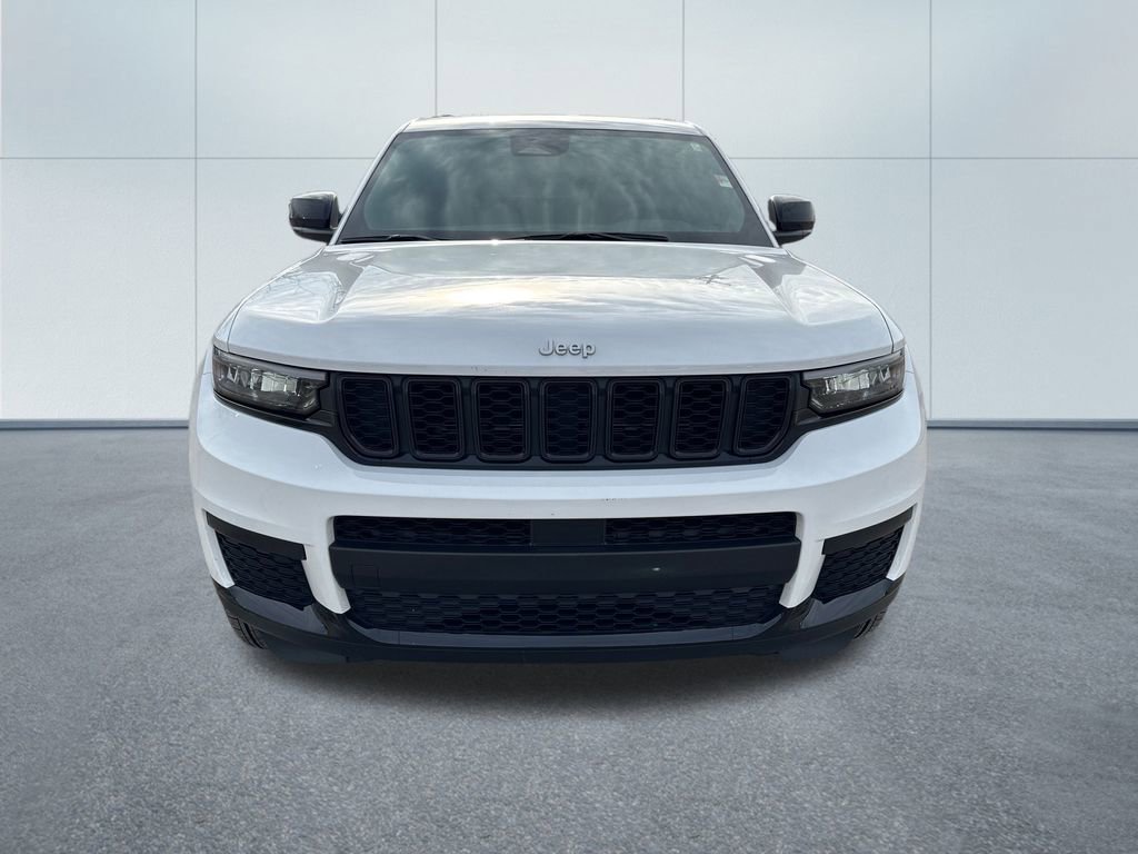 Certified 2024 Jeep Grand Cherokee L Laredo image 10
