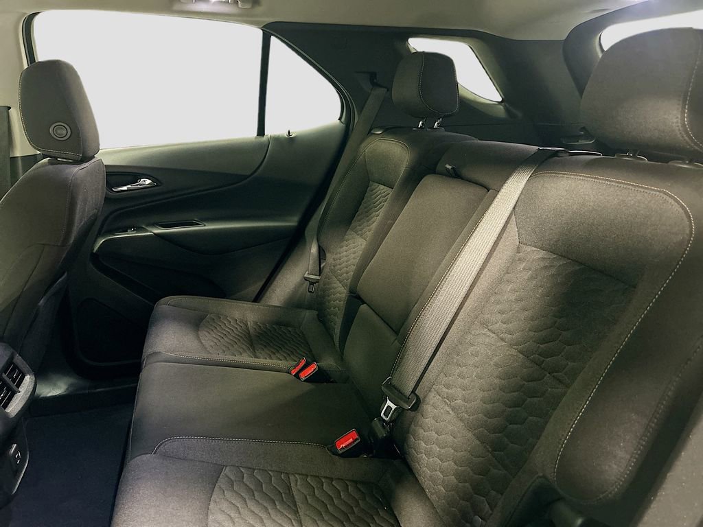 Used 2021 Chevrolet Equinox LT image 23