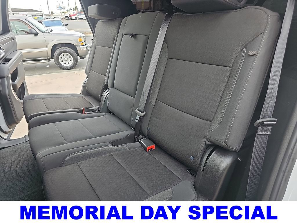 Used 2024 Chevrolet Tahoe LS RWD image 14