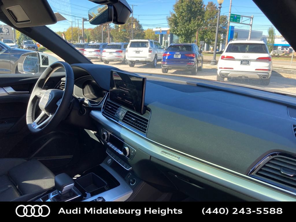 Certified 2024 Audi Q5 2.0T Premium Plus w/ Premium Plus Package image 27