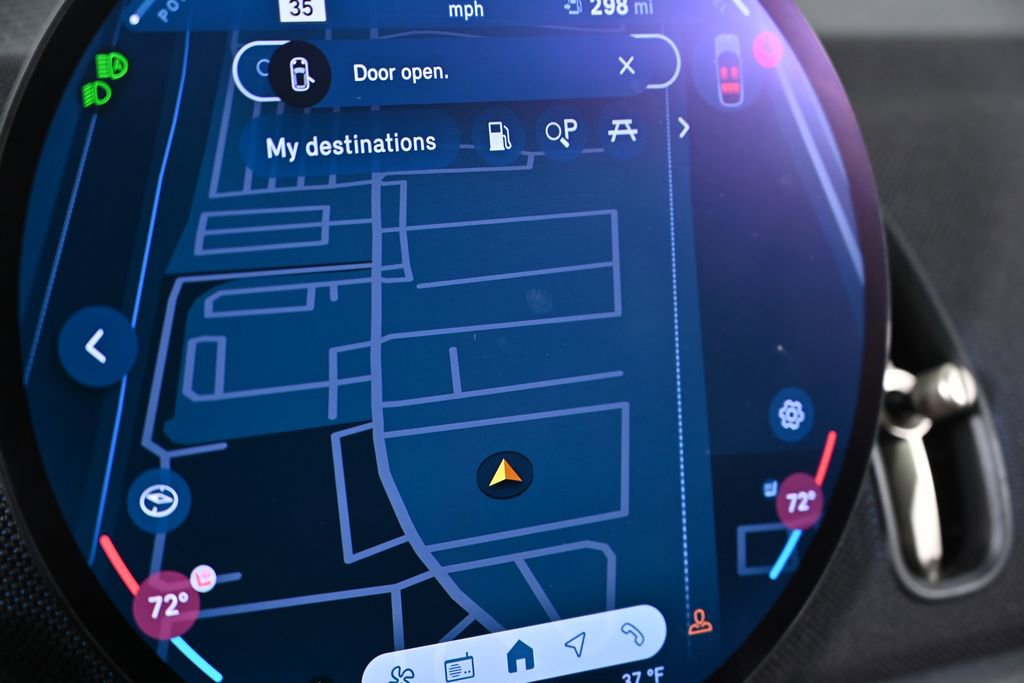 Used 2025 MINI Cooper Countryman S image 17