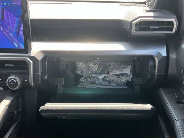Certified 2026 Toyota 4Runner TRD Off-Road Premium AWD/4WD image 18