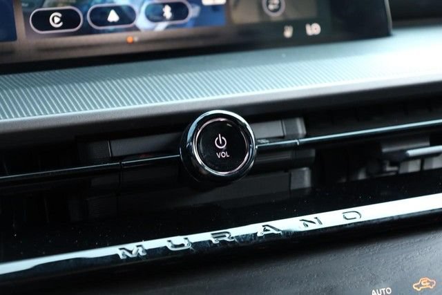 Certified 2025 Nissan Murano SV AWD/4WD image 13