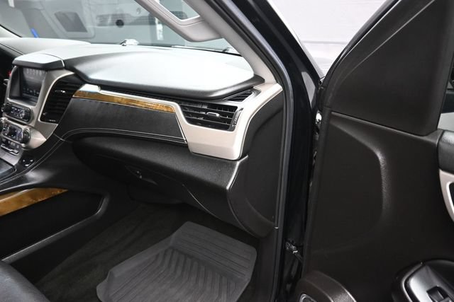 Used 2017 GMC Yukon XL Denali w/ Open Road Package AWD/4WD image 46