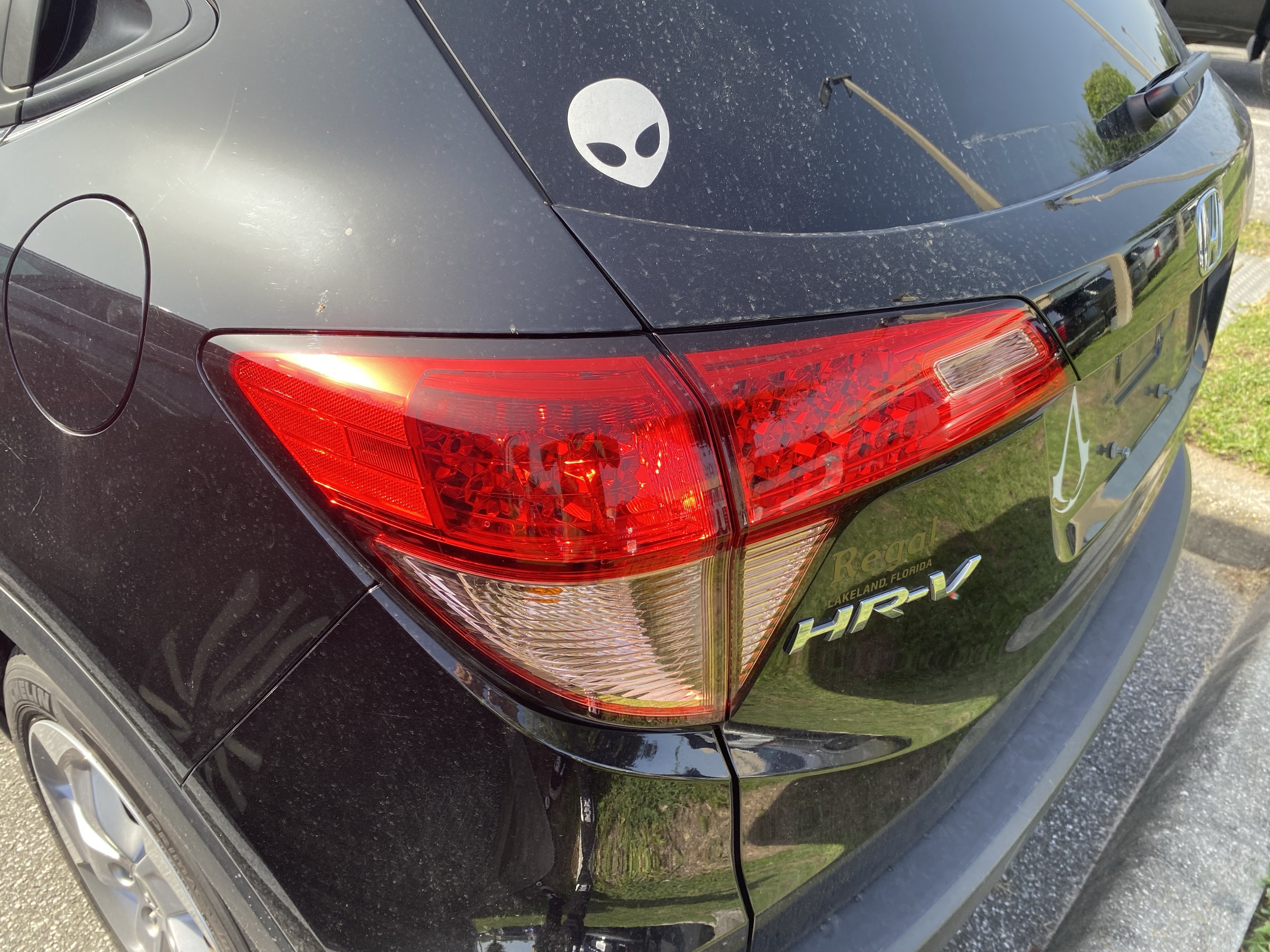 Used 2017 Honda HR-V EX-L image 11