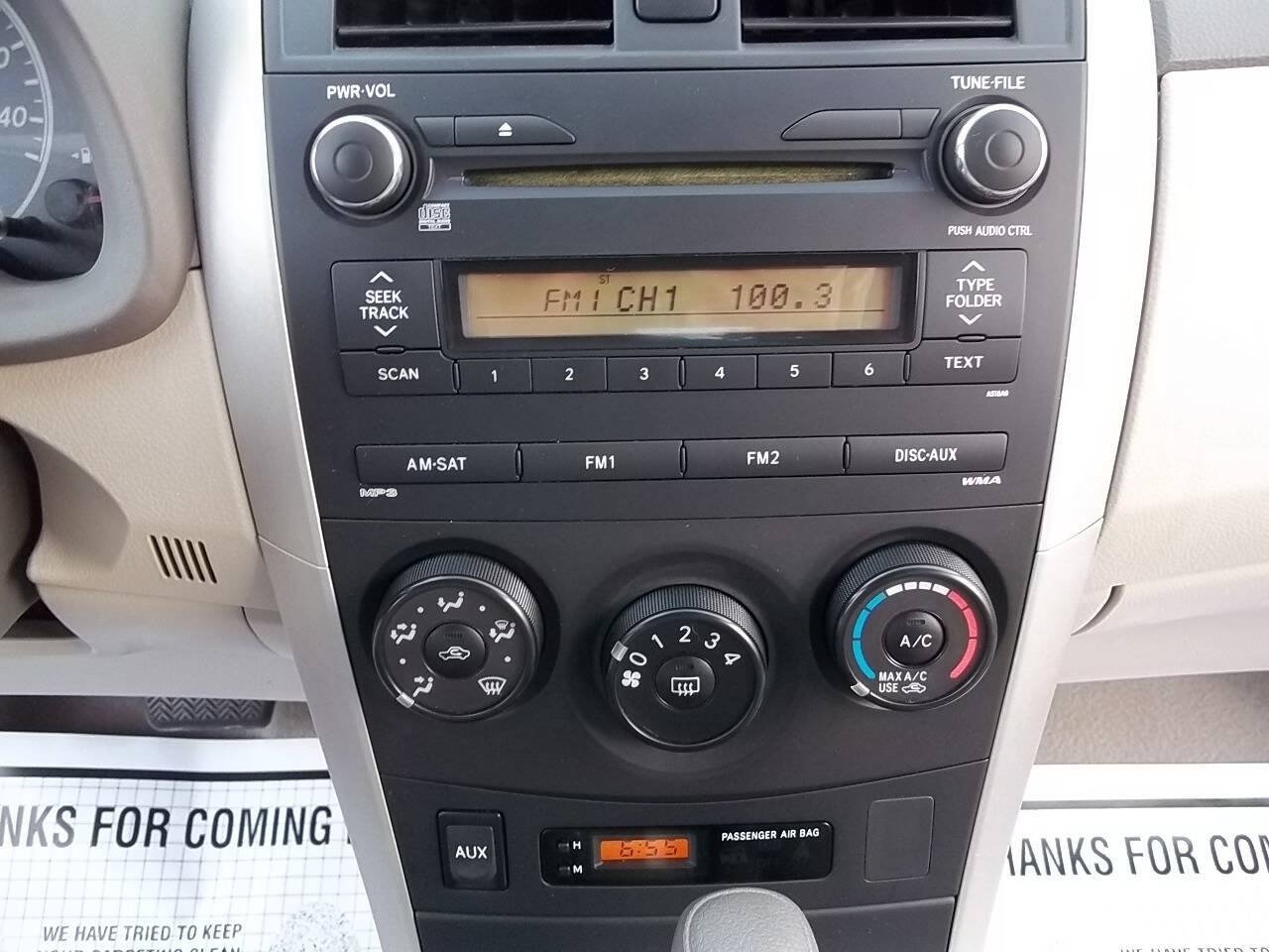 Used 2010 Toyota Corolla LE FWD image 21
