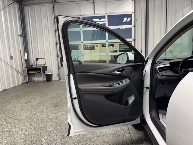 Used 2024 Buick Encore GX Preferred FWD image 7