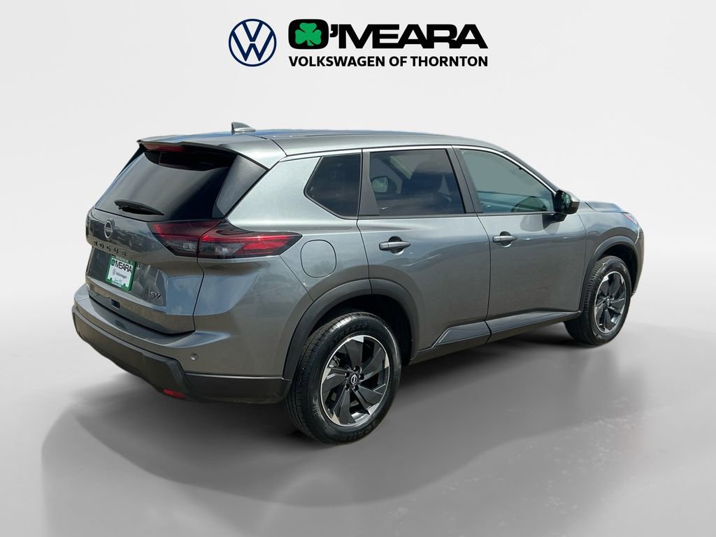 Used 2024 Nissan Rogue SV FWD image 5