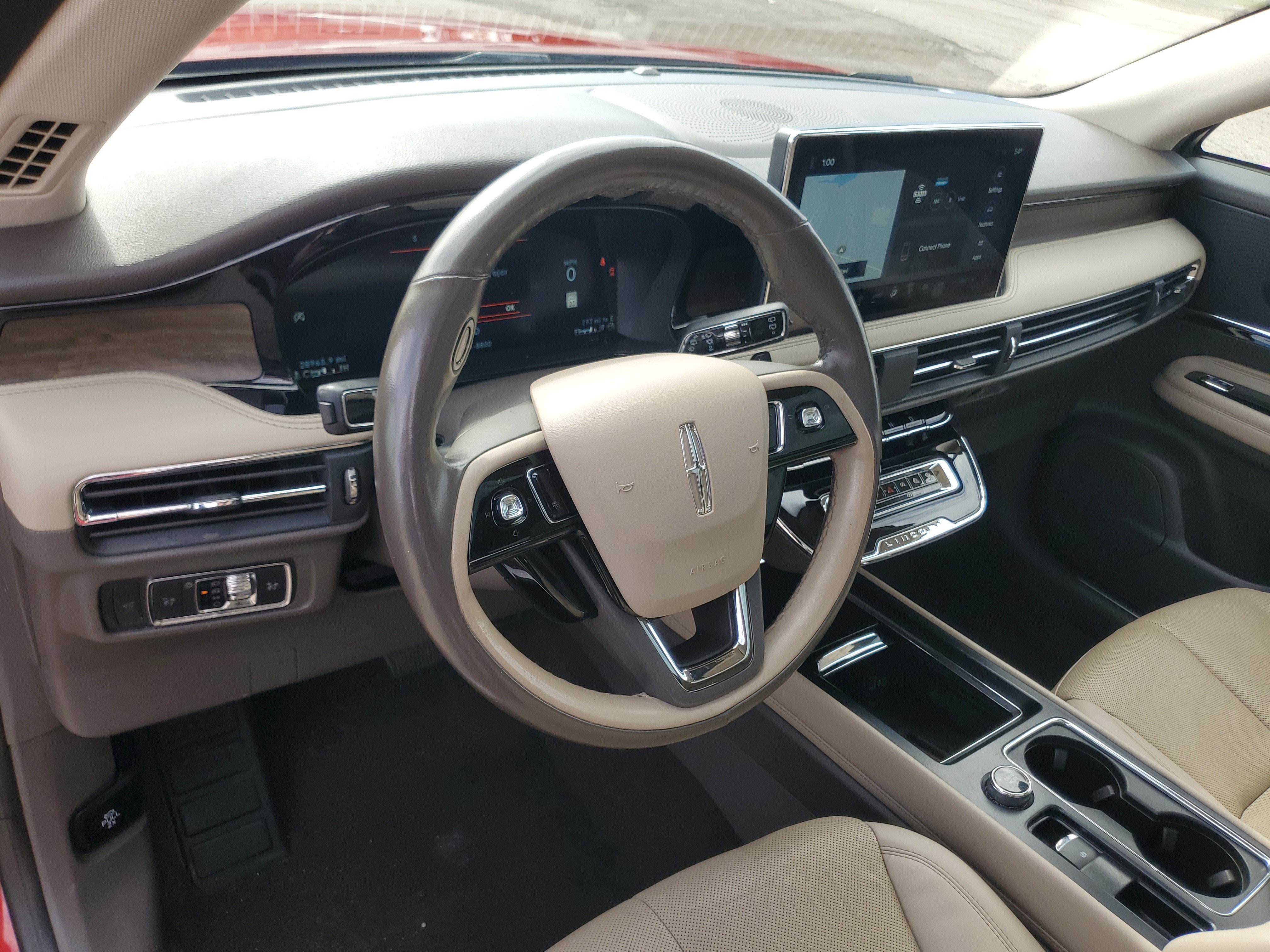 Used 2023 Lincoln Corsair Reserve w/ Equipment Group 201A AWD/4WD image 13