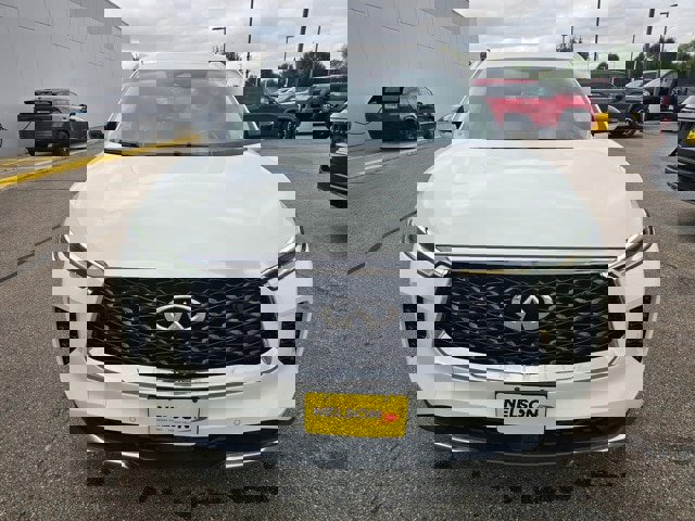 Used 2022 INFINITI QX60 Sensory image 3