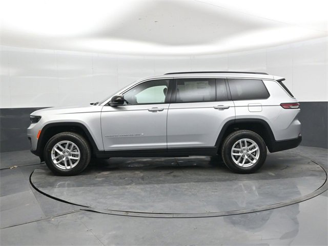 New 2025 Jeep Grand Cherokee L Laredo image 7