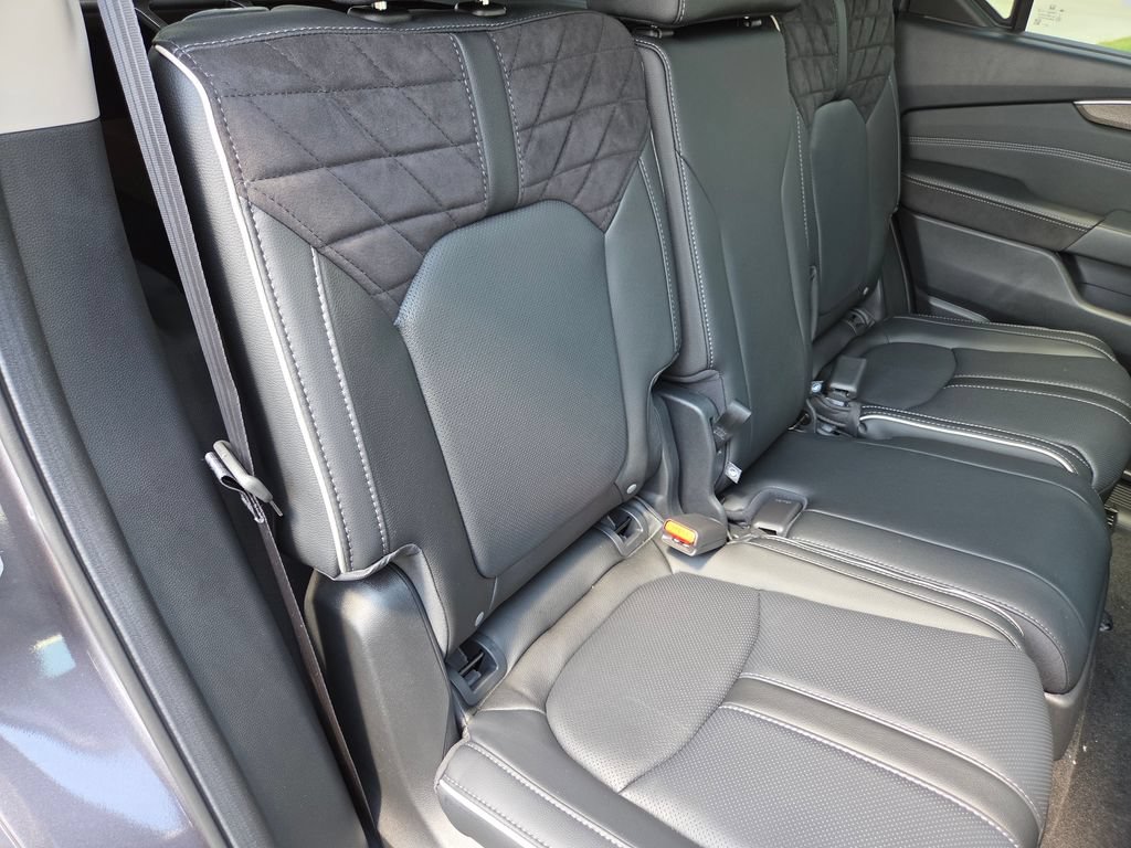 New 2026 Honda Pilot Elite image 32