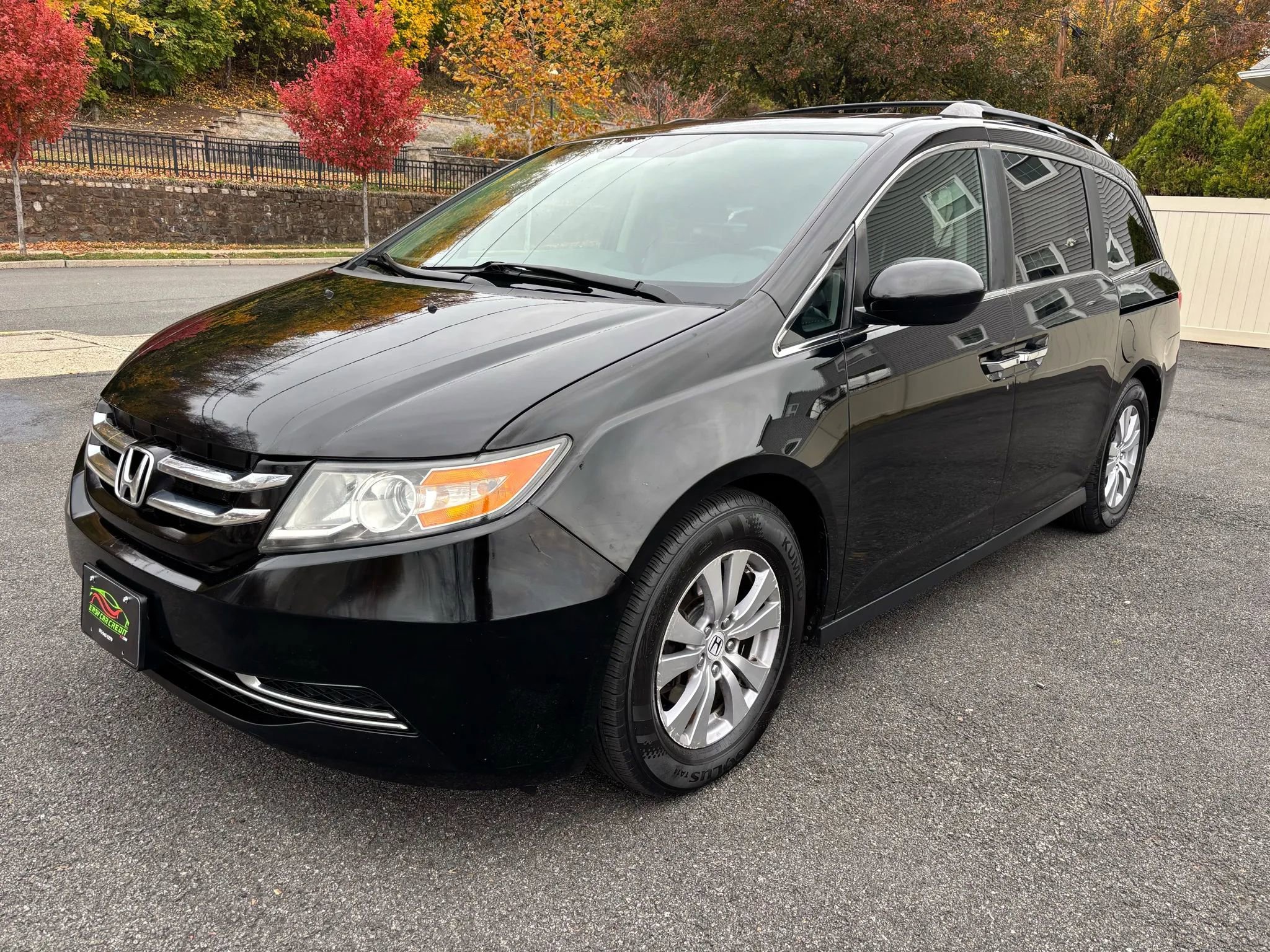 Used 2017 Honda Odyssey EX-L image 2