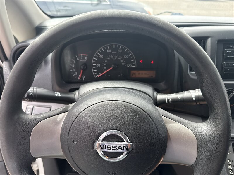Used 2014 Nissan NV200 FWD image 35