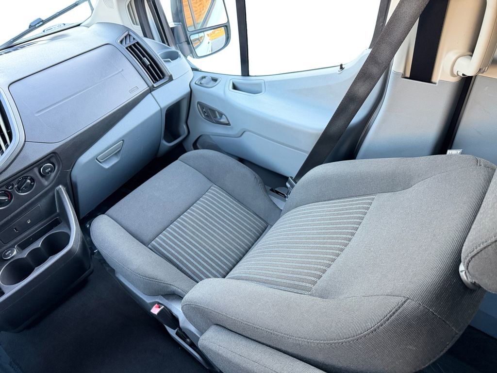 Used 2016 Ford Transit 350 XL image 17