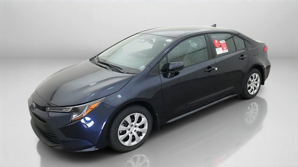 New 2027 Toyota Corolla LE FWD image 1