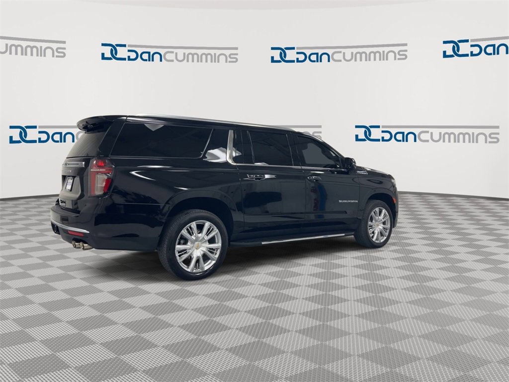 Used 2024 Chevrolet Suburban High Country image 8