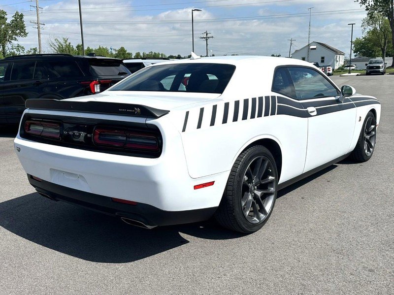 Used 2020 Dodge Challenger R/T Scat Pack RWD image 4