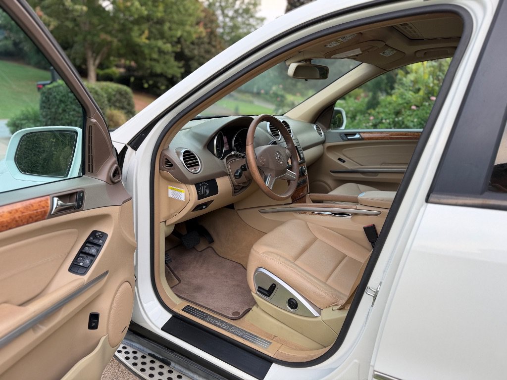 Used 2009 Mercedes-Benz ML 320 BlueTEC 4MATIC image 10