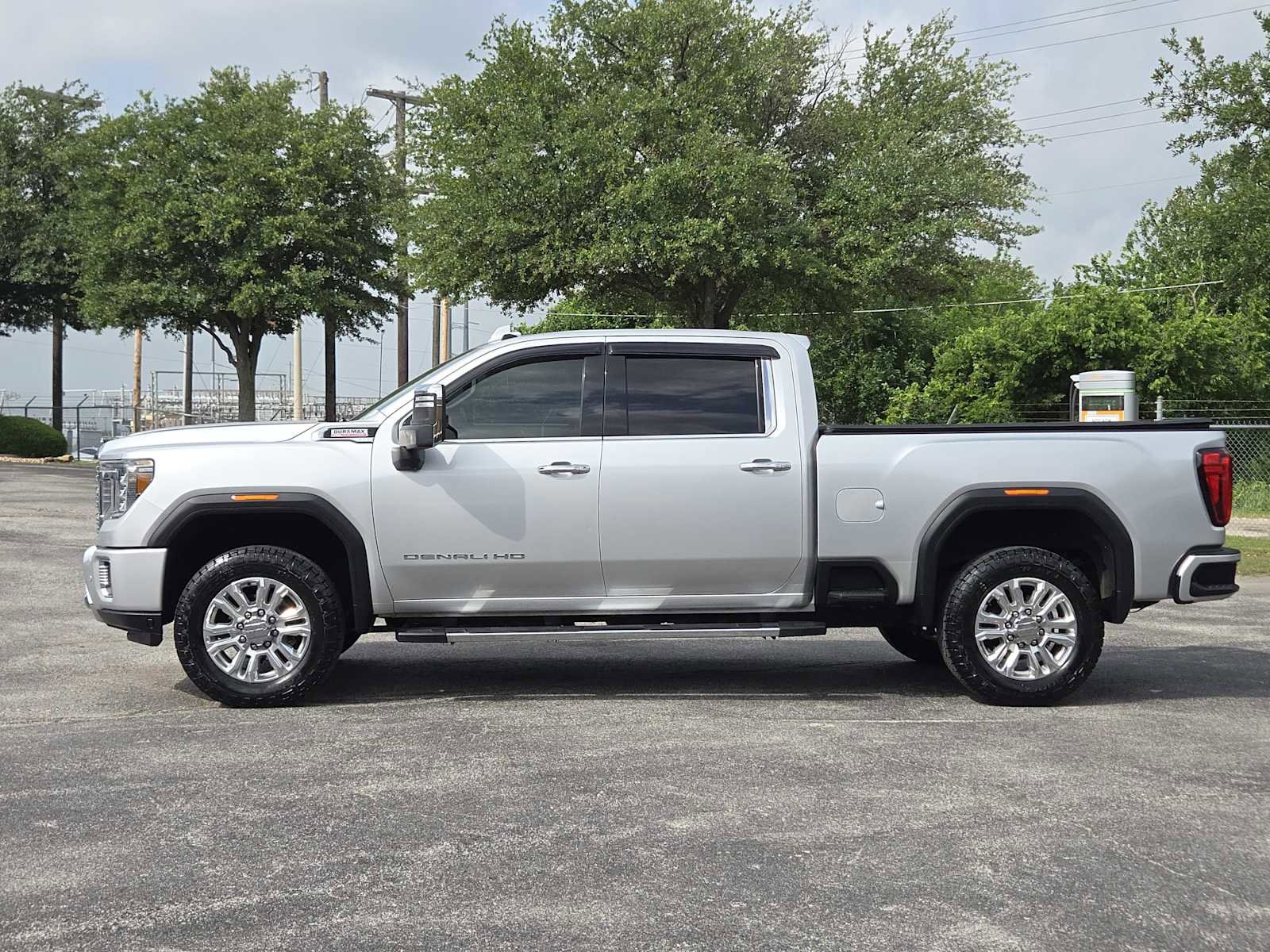 Used 2020 GMC Sierra 2500 Denali w/ Denali Ultimate Package AWD/4WD image 4