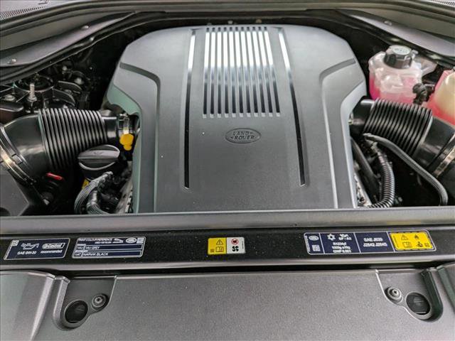 New 2026 Land Rover Range Rover Long Wheelbase SE image 16