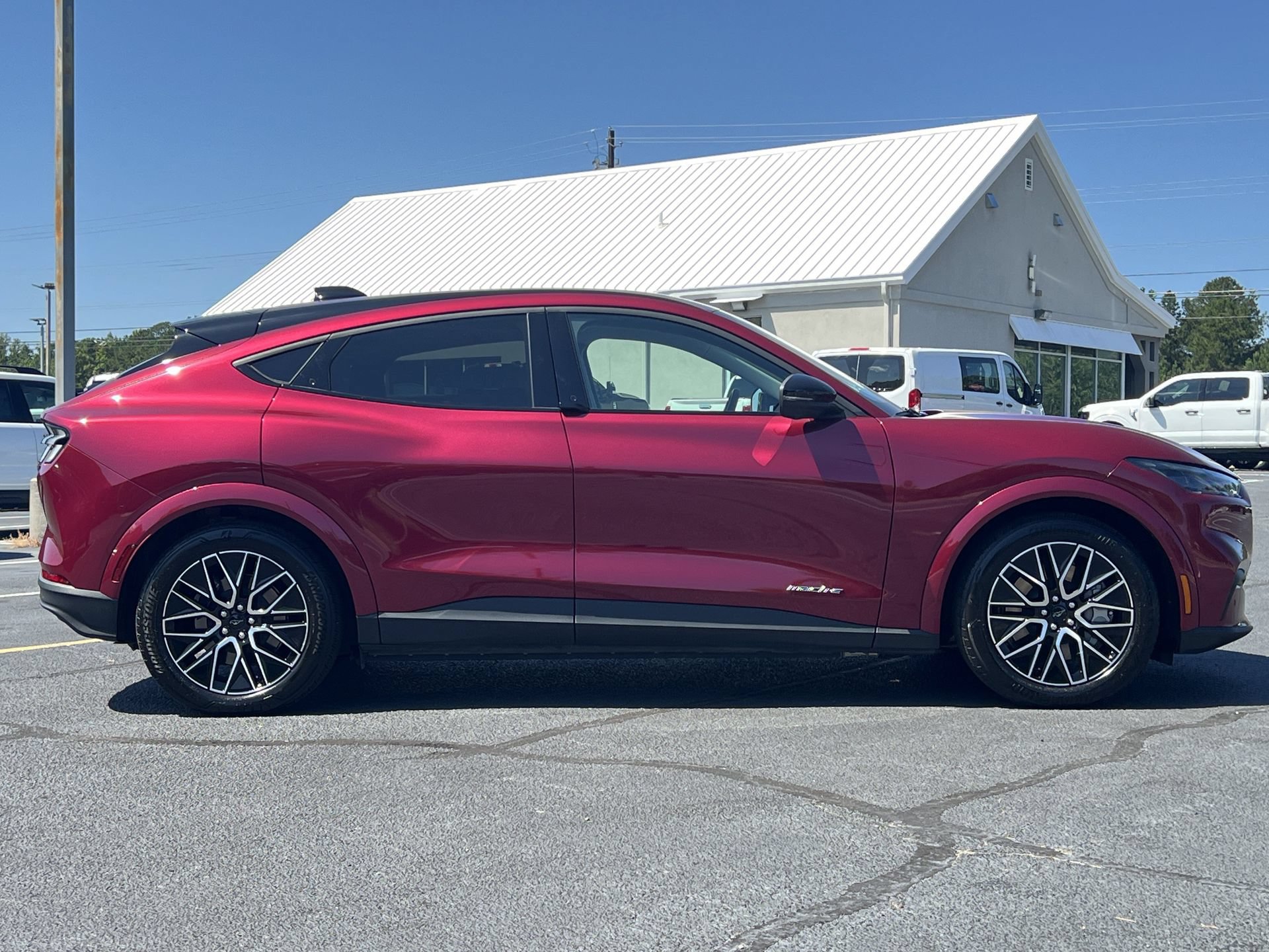 Certified 2025 Ford Mustang Mach-E Premium RWD image 28