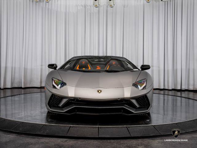 Used 2019 Lamborghini Aventador S AWD/4WD image 4