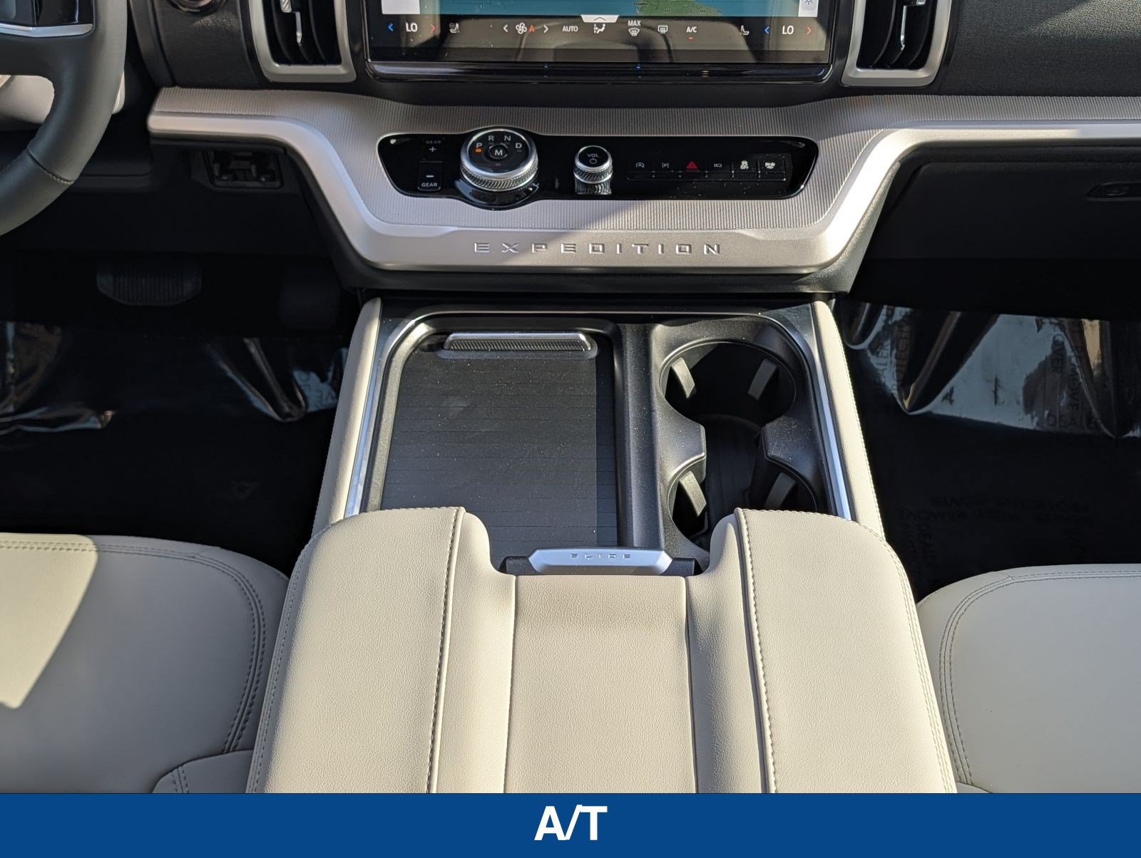 New 2026 Ford Expedition Active RWD image 23