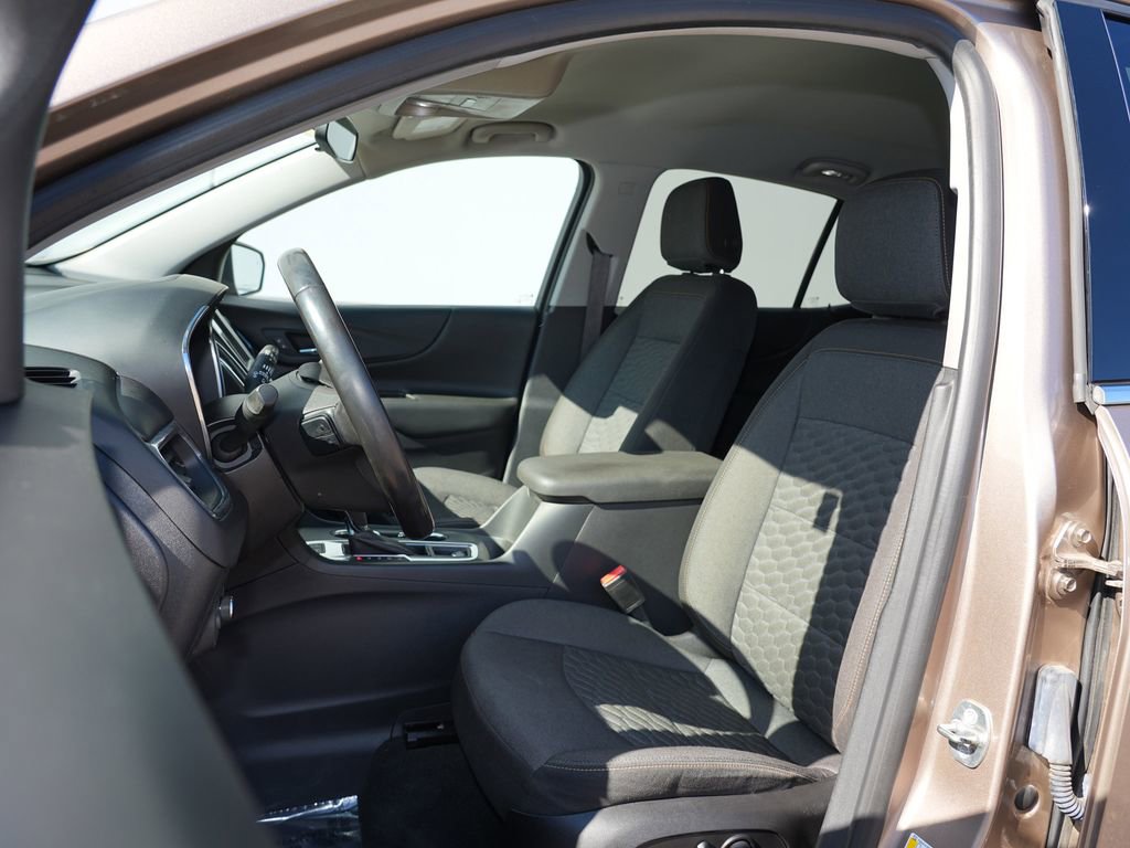 Used 2019 Chevrolet Equinox LT image 12