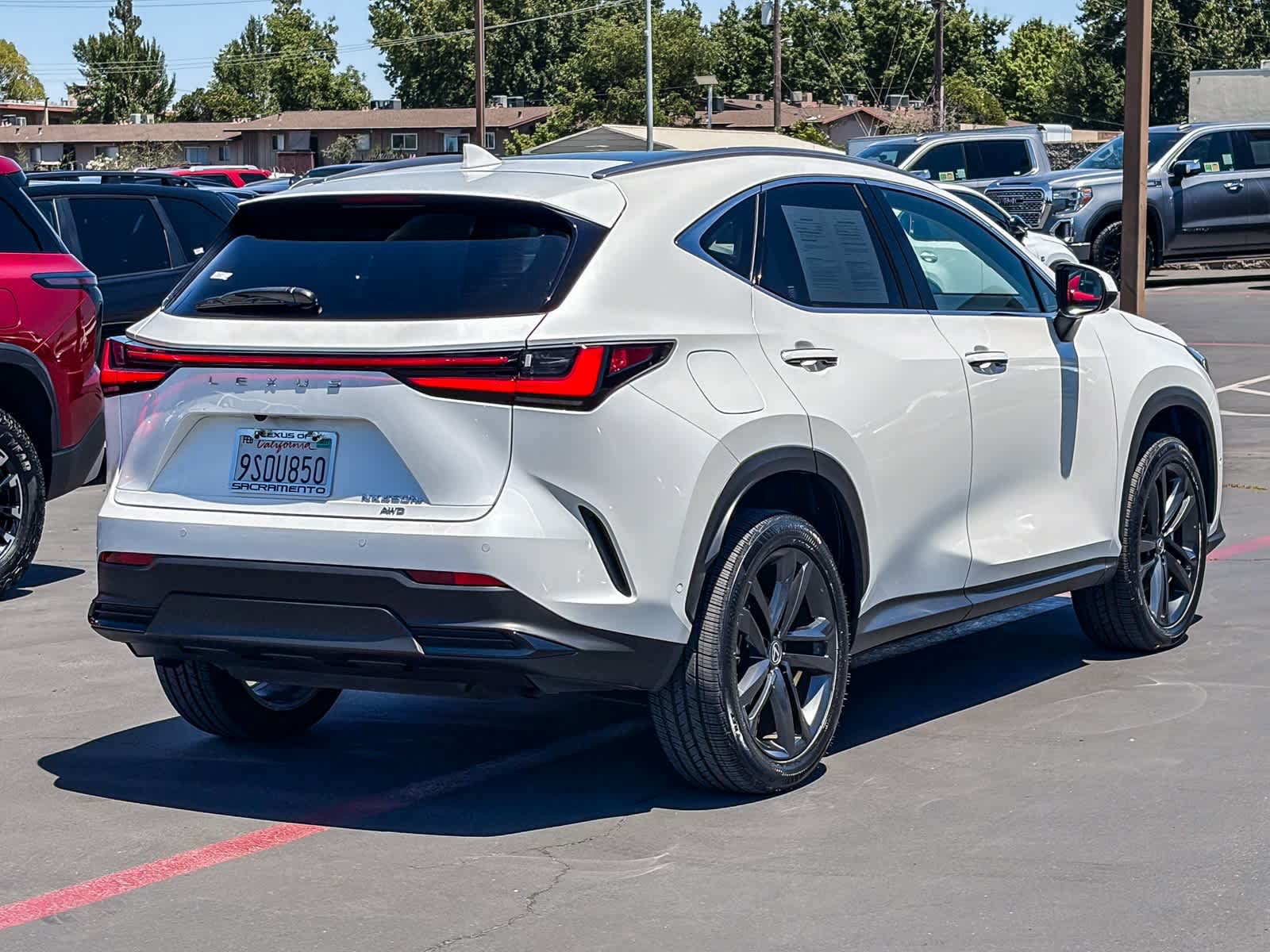 Certified 2025 Lexus NX 450h+ AWD w/ Accessory Package (2T) image 4
