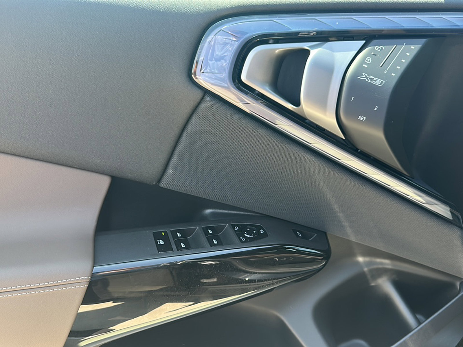 New 2026 BMW X3 xDrive30 w/ Premium Package image 13